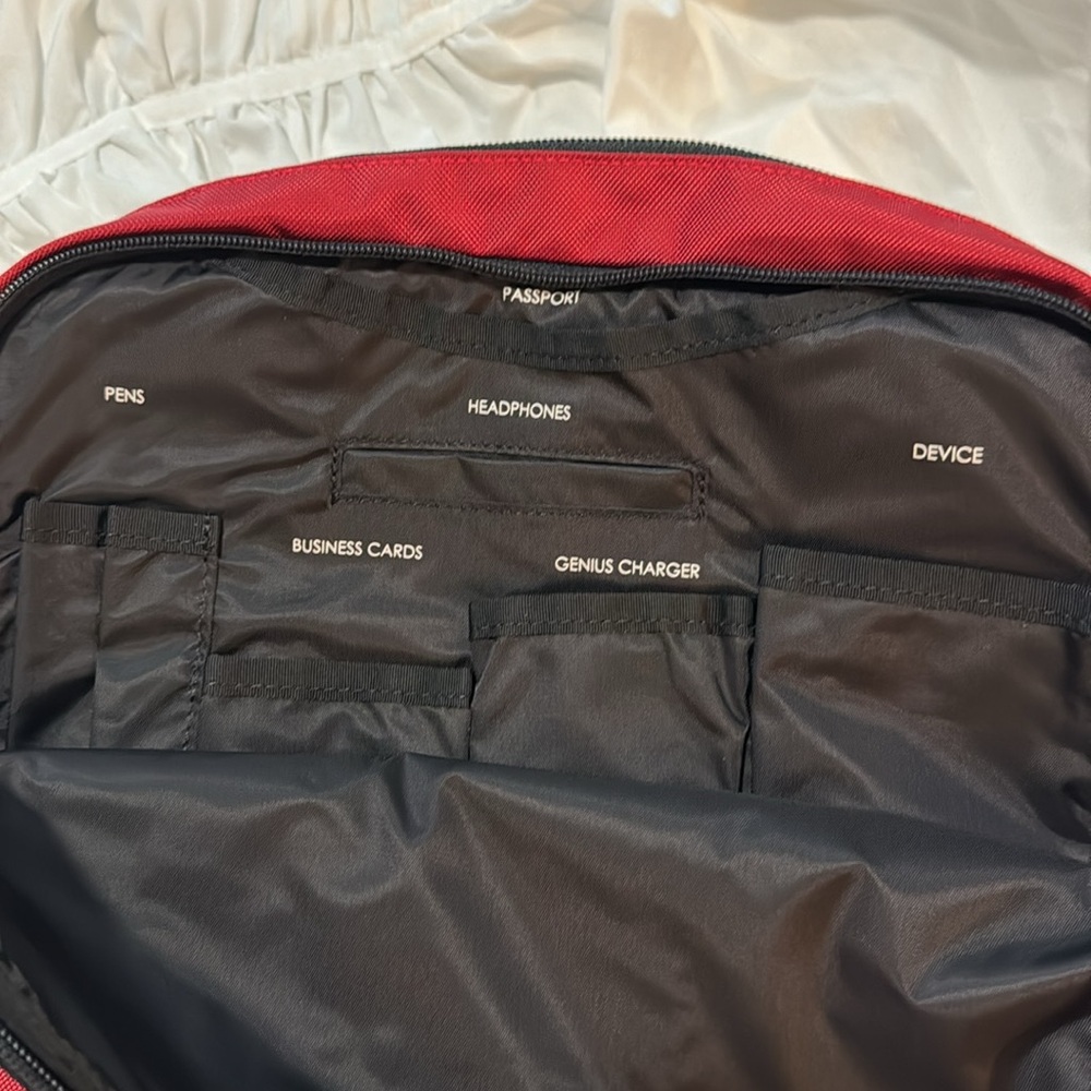 Genius pack red travel electronics accessories back attach to plane pockets - Picture 4 of 6